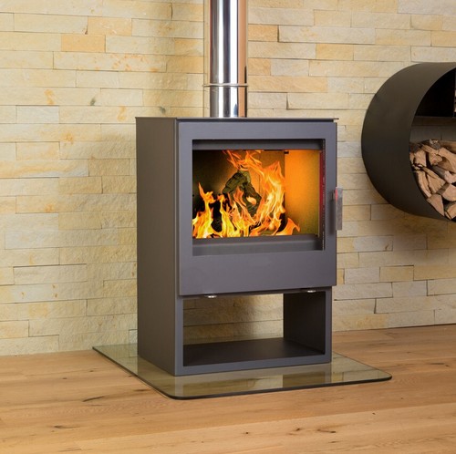 Stufa elegante con finestra - stufa,