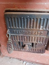 Stufa A legna In Terracotta